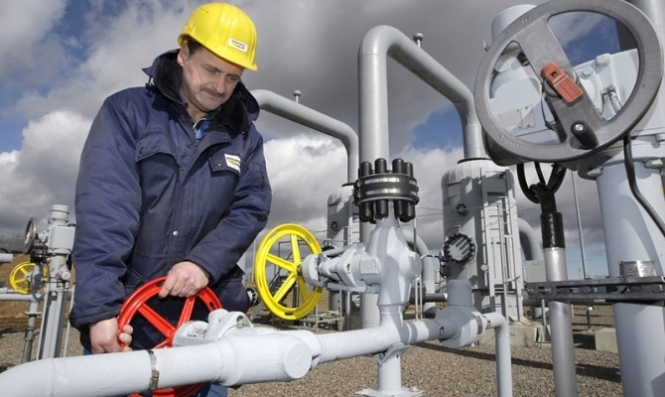 Україна скоротила закупівлю газу у Росії втричі, - Газпром