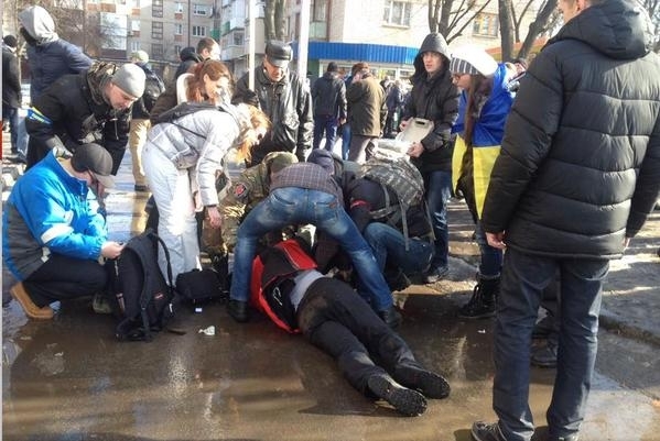 Теракт на мітингу за єдність України в Харкові: є загиблі