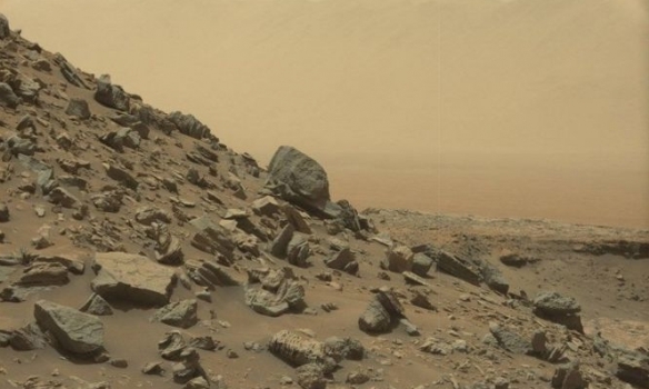 NASA показало новые фото с Марса