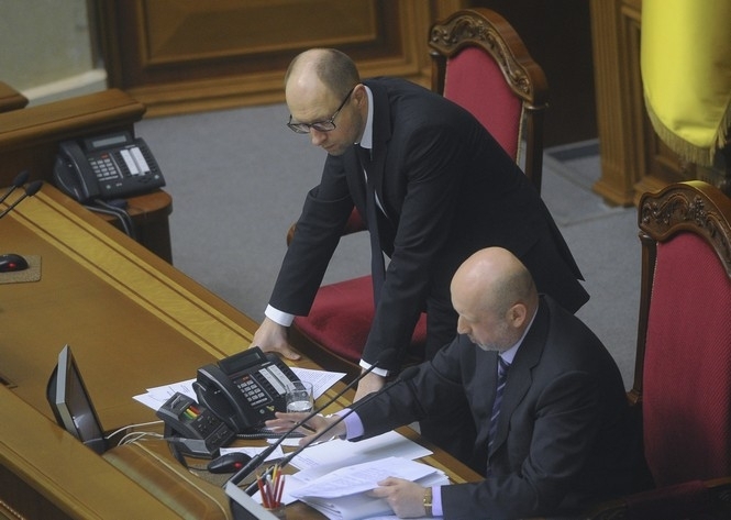 В Раду прибыл Яценюк: Турчинов продолжил заседание 