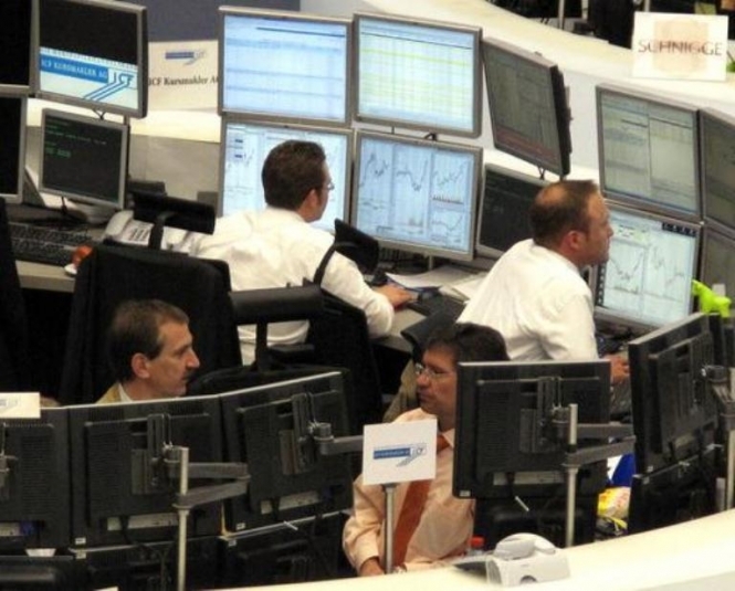 США готують інвесторів до нового падіння російських акцій, - Bloomberg
