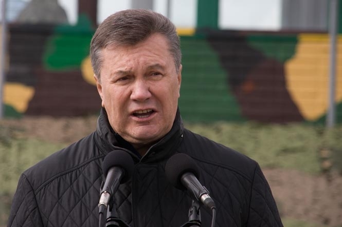 Янукович находится под контролем российской военной разведки, - СБУ