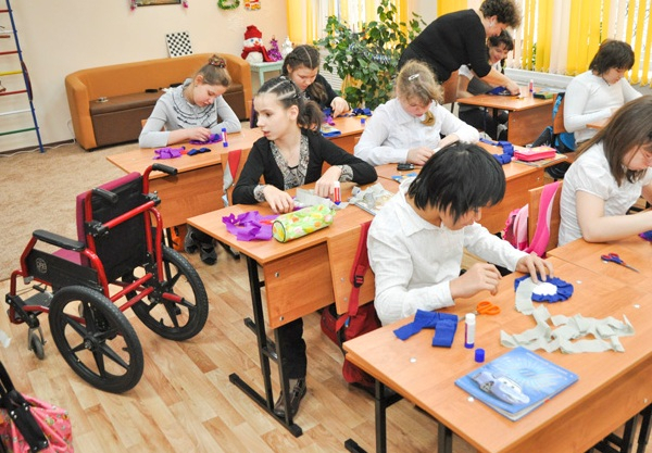 В Киеве создадут 10 инклюзивных центров