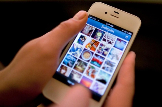 До конца года Instagram придаст функции обмена сообщениями.