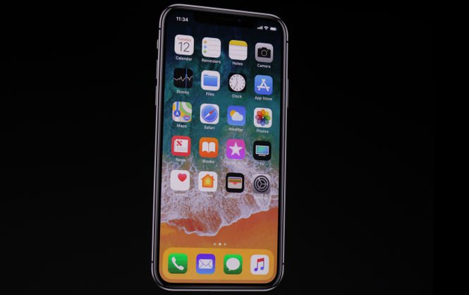 Apple представила новий телефон iPhone X 