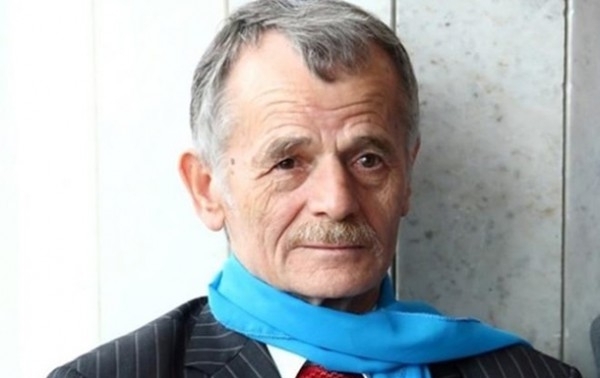 Мустафа Джемилев в Варшаве получил награду 