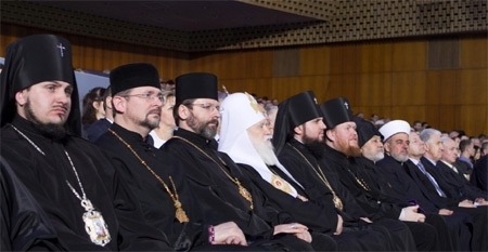 Керівники десяти церков і релігійних організацій закликали Росію поважати вибір України