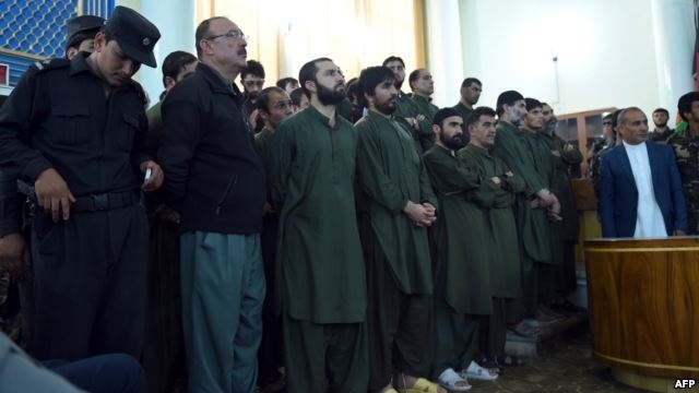 Четверо учасників убивства жінки в Афганістані засуджені до страти, - відео