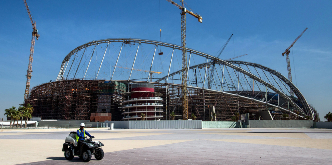У Катарі на будівництві об'єктів ЧС-2022 щотижня гине 12 працівників
