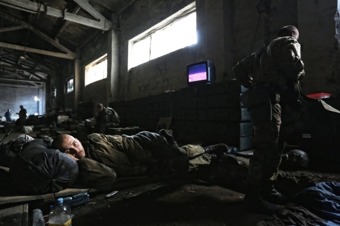 В Донецком аэропорту террористы пытаются спровоцировать украинских военных на обстрелы, - Тымчук