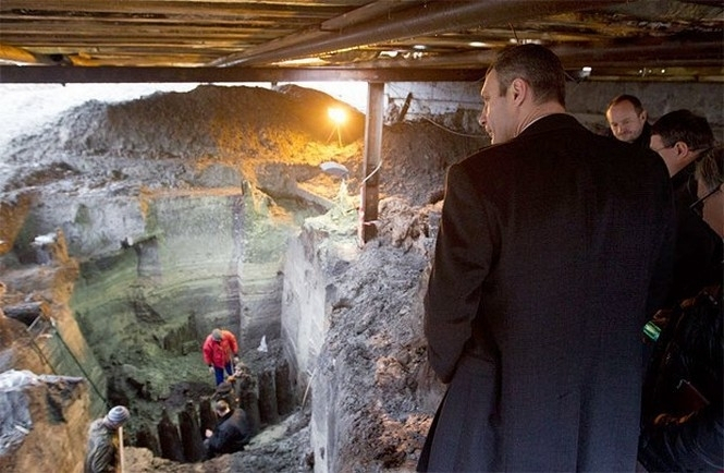 Киевсовет поддержал сохранение найденных на Почтовой площади артефактов