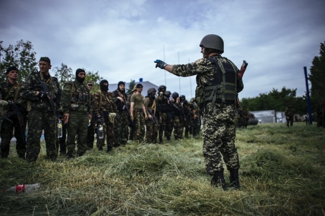Як Росія допомагає терористам на Донбасі