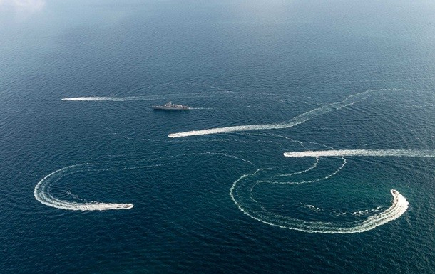 ВР пропонує морським державам відправити в район Чорного і Азовського морів військові кораблі