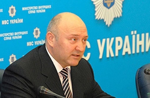 Суд арештував майно екс-начальника київської міліції за розгін студентів на Майдані