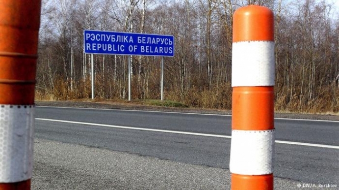 Білорусь зміцнює кордон з Україною