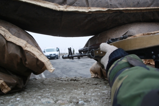 Луганские пограничники с помощью спецназа и авиации отбились от террористов
