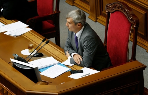 Рада будет голосовать за отставку Яценюка после того, как получит его заявление