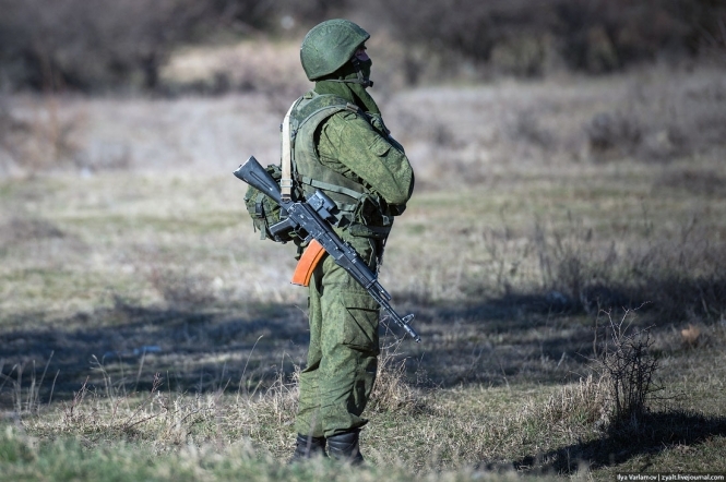 Росія стягує війська до кордонів України