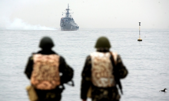 Вчора до Севастополя прибули чотири десантні кораблі РФ із 1600 спецназівцями, - журналіст
