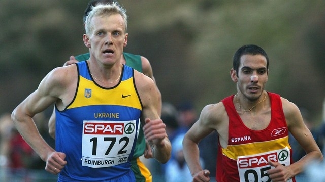 Лучшим легкоатлетом Европы в ноябре стал украинец Сергей Лебедь