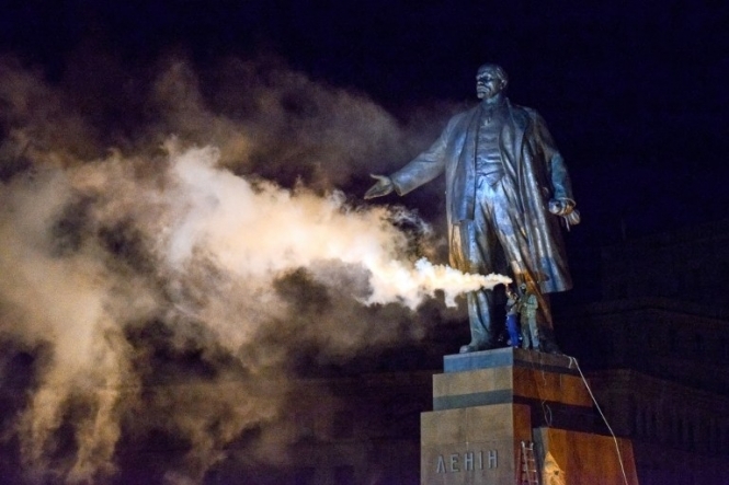 Кернес обіцяє відновити пам'ятник Леніну в Харкові