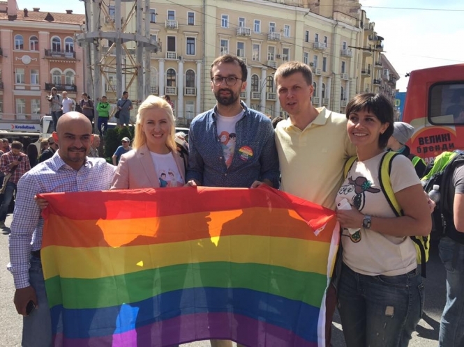 Следующая Верховная Рада легализует однополые браки, - Лещенко