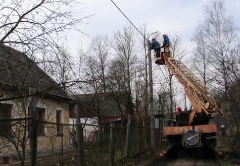 В Україні через негоду знеструмлено 43 населених пункти, - ДСНС 