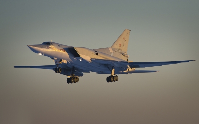 Русские бомбардировщики пролетели под исландским пассажирским самолетом