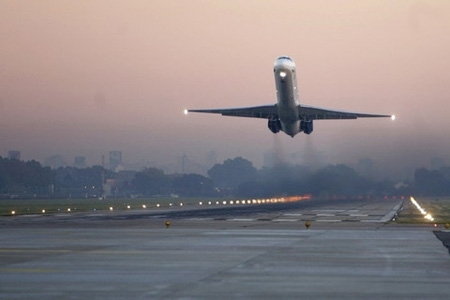 KLM зменшує кількість авіарейсів за маршрутом 