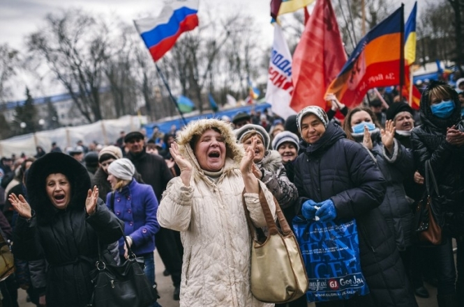 На мітингу в Луганську збираються просити грошей в України