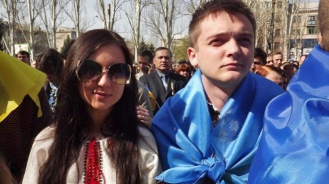 Мы за единство Украины: луганские студенты митинговали против политики Путина