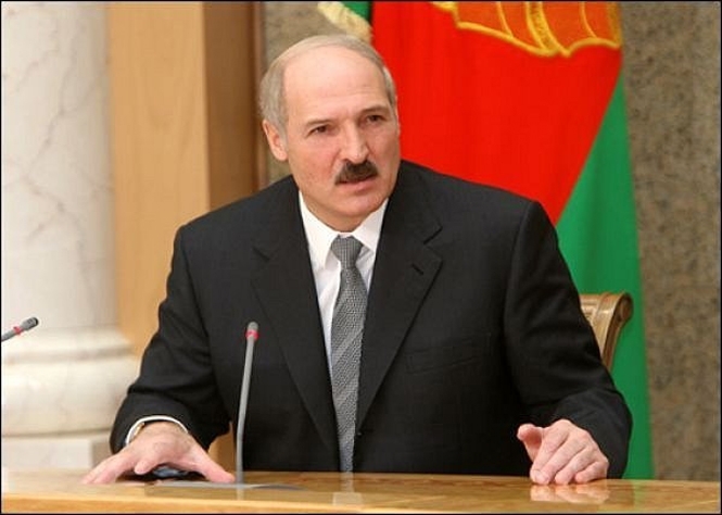 Лукашенко подписал декрет о введении штрафов за тунеядство