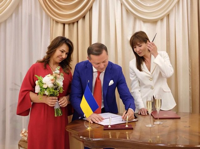 Ляшко официально женился