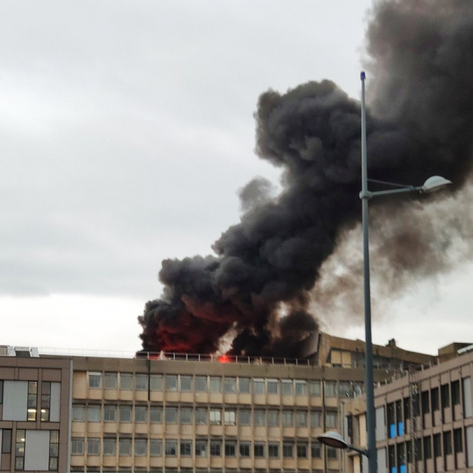 В университете во французском Лионе произошла серия взрывов