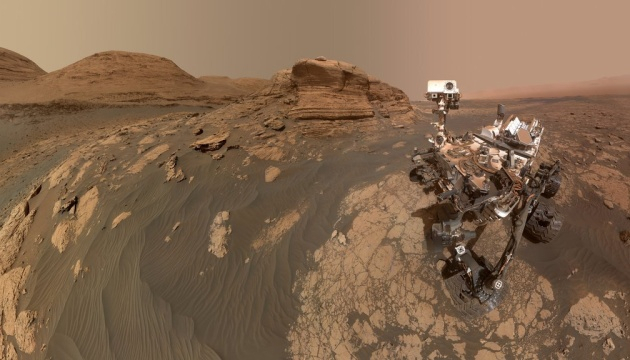 Марсохід NASA почав пошуки життя на Червоній планеті