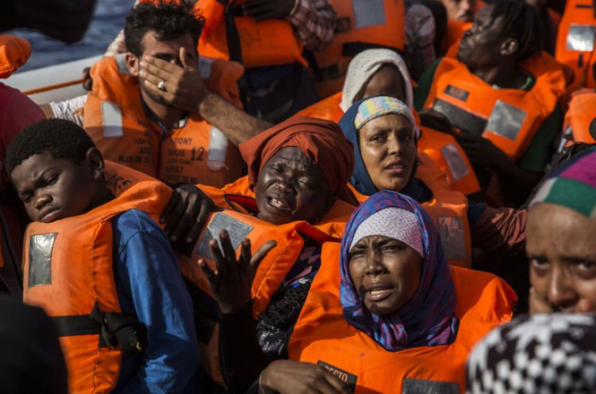 Іспанська організація врятувала 60 біженців у Середземному морі
