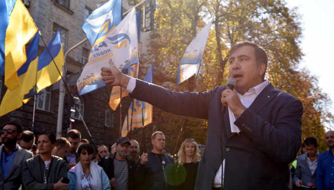 Палаточный городок могут свернуть после 7 ноября - Саакашвили