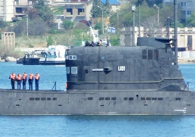 Єдиний підводний човен в Україні уперше за 20 років вийшов у море