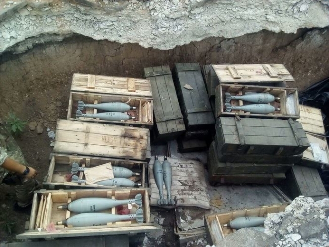 СБУ выявила более сотни мин в тайнике на Донетчине