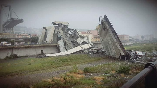 Названы вероятные причины обрушения моста в Италии: очевидцы говорят об ударе молнии