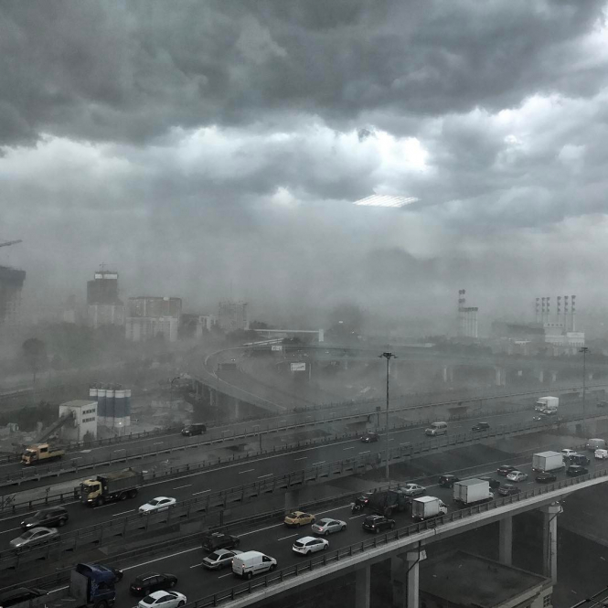 Смертельний ураган у Москві: є загиблі, - ВІДЕО ФОТО