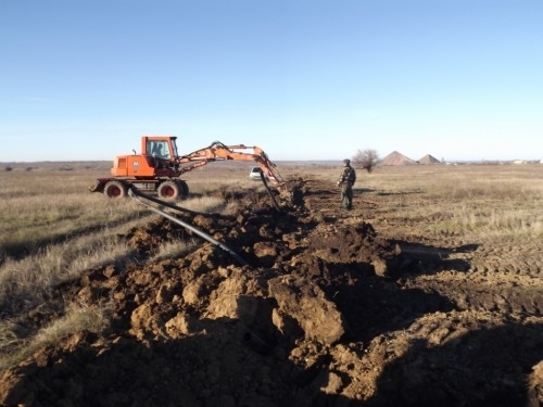 На границе с Россией обнаружили подпольный нефтепровод (фото)