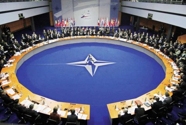 В НАТО рассматривают ориентировку ПРО на Россию, - Der Spiegel