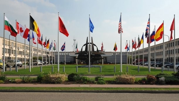 Головного аудитора НАТО знайшли мертвим у Бельгії