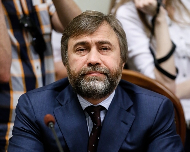Новинский заявил, что после снятия неприкосновенности не собирается убегать из Украины