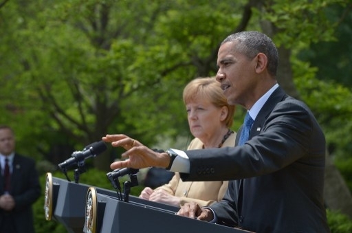 Меркель и Обама призвали Россию прекратить поток боевиков и оружия на восток Украины
