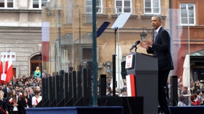 Обама пообещал полякам поддержку НАТО: 