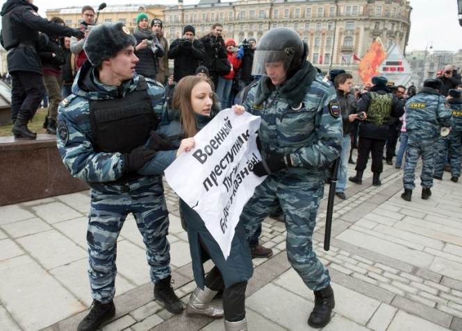 У Росії мітингували за і проти війни з Україною