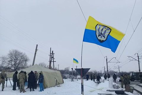 В Авдеевке митингуют против торговой блокады Донбасса