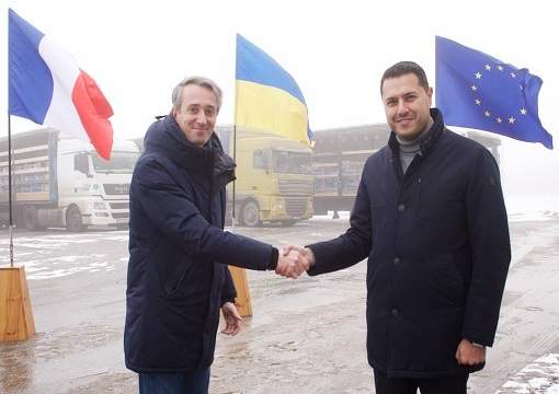Франція передала Україні 100 генераторів 